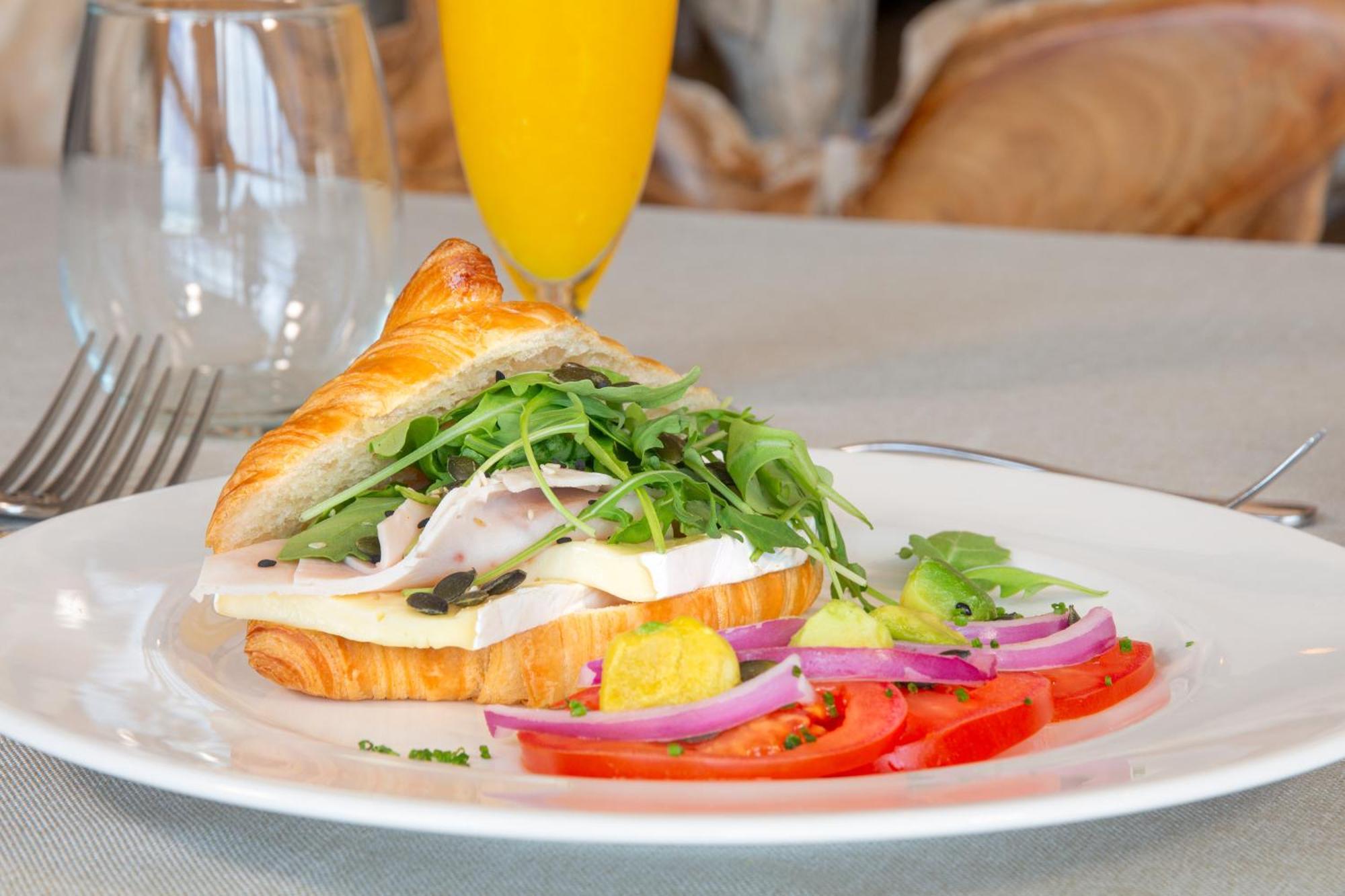 Event Tarifa By Qhotels - Adults Recommended Экстерьер фото